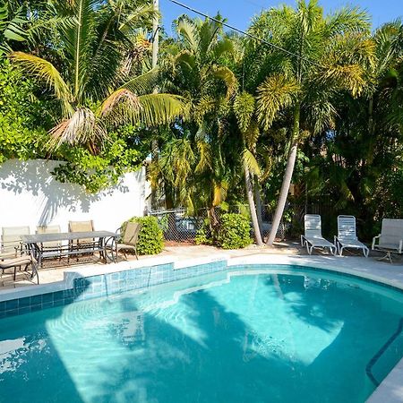 Canal 313 - Right In Siesta Key Village! Bagian luar foto