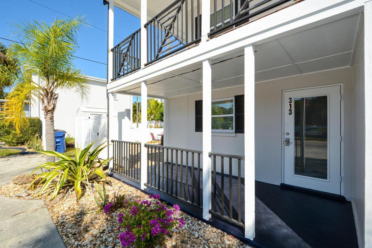 Canal 313 - Right In Siesta Key Village! Bagian luar foto