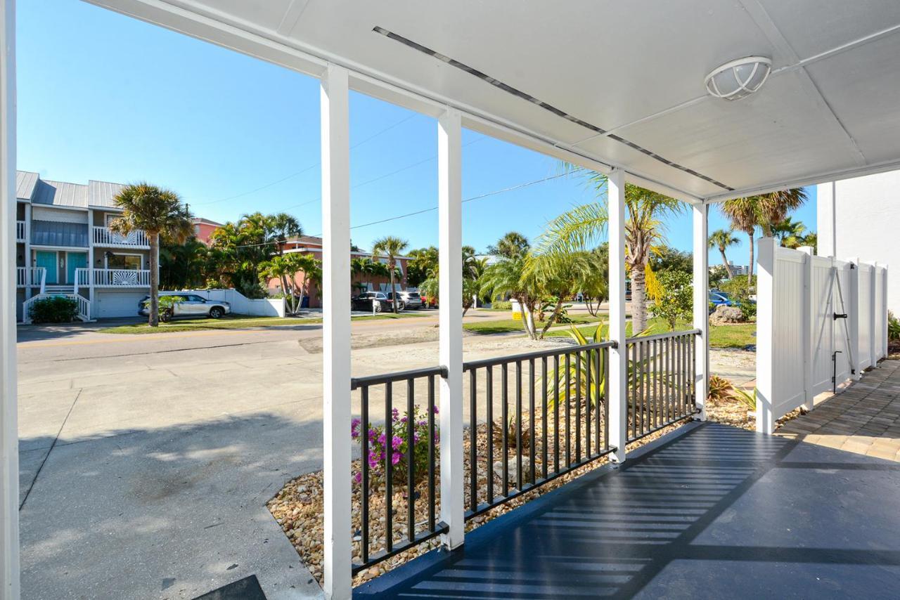 Canal 313 - Right In Siesta Key Village! Bagian luar foto
